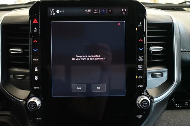 2026 Ram 1500 Laramie Crew Cab 4x4 5'7" Box