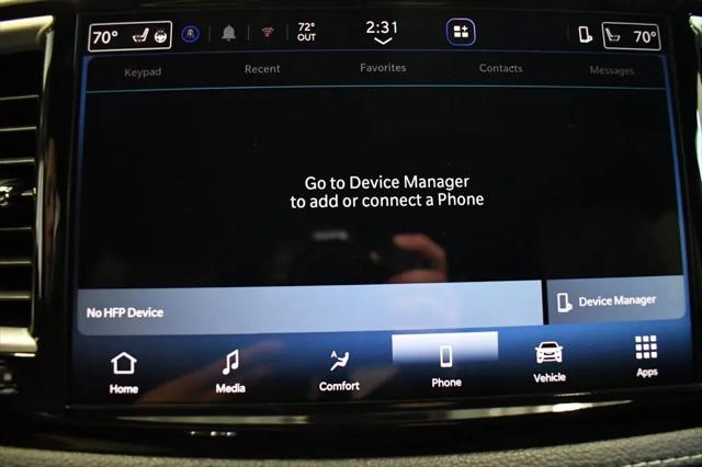 2027 Chrysler Pacifica Select