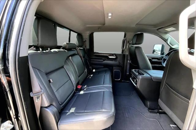 2024 GMC Sierra 2500HD 4WD Crew Cab Standard Bed SLT