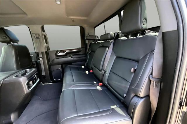 2024 GMC Sierra 2500HD 4WD Crew Cab Standard Bed SLT
