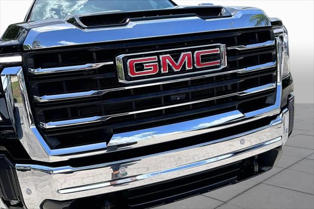 2024 GMC Sierra 2500HD 4WD Crew Cab Standard Bed SLT