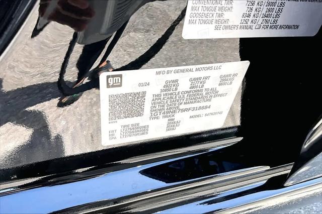 2024 GMC Sierra 2500HD 4WD Crew Cab Standard Bed SLT