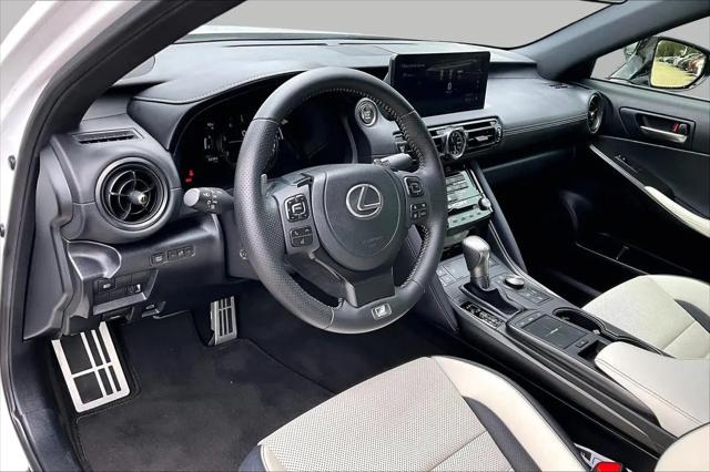 2023 Lexus IS 350 F SPORT