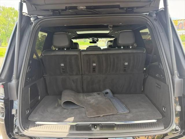 2023 Jeep Grand Wagoneer Series II Obsidian