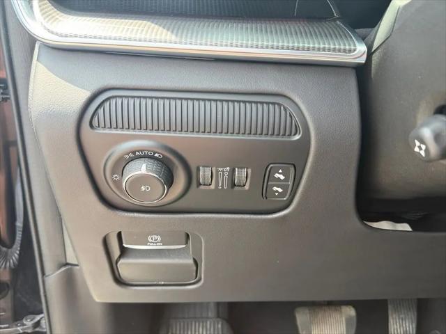 2023 Jeep Grand Wagoneer Series II Obsidian