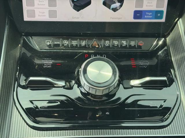 2023 Jeep Grand Wagoneer Series II Obsidian