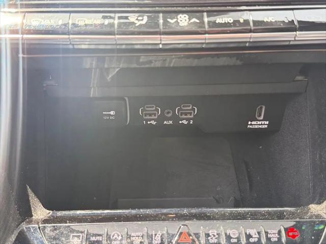 2023 Jeep Grand Wagoneer Series II Obsidian