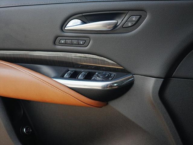 2023 Cadillac XT4 FWD Sport