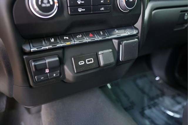 2025 Chevrolet Silverado 2500HD 4WD Crew Cab Standard Bed Custom