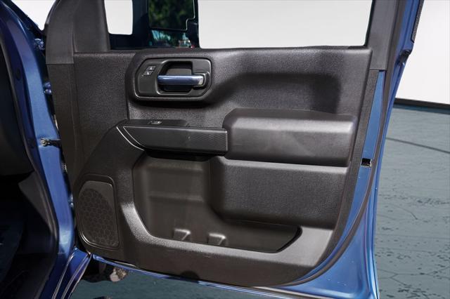 2025 Chevrolet Silverado 2500HD 4WD Crew Cab Standard Bed Custom