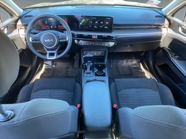 2025 Kia K5 LXS