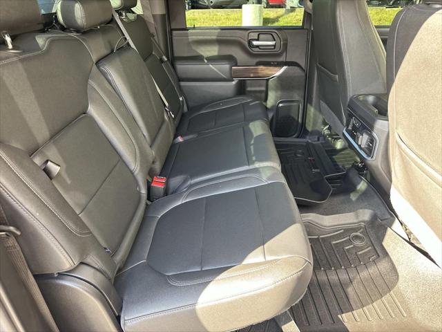 2023 GMC Sierra 2500HD 4WD Crew Cab Standard Bed SLT