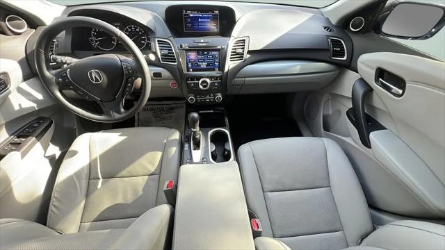 2017 Acura RDX w/Advance Package