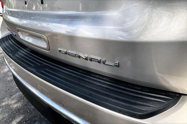 2024 GMC Yukon 4WD Denali