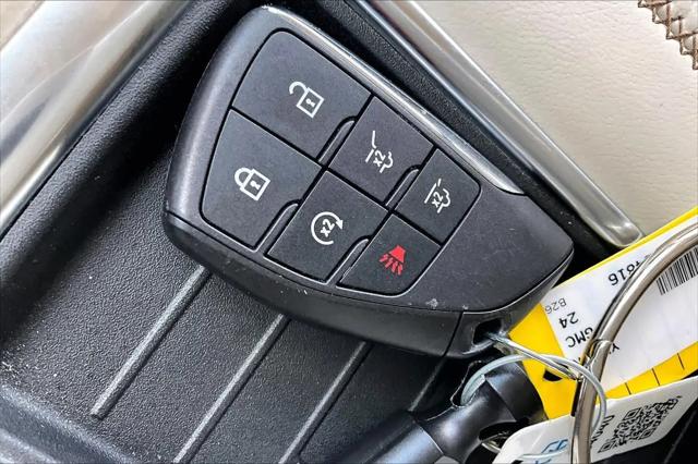 2024 GMC Yukon 4WD Denali