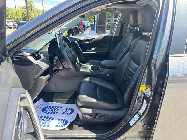 2021 Toyota RAV4 XLE Premium
