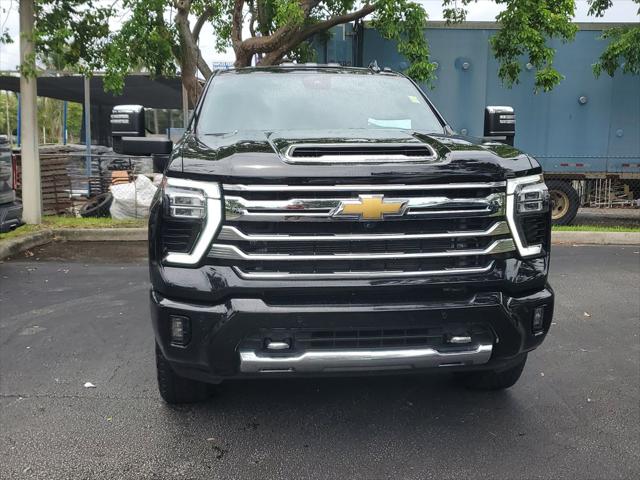 2024 Chevrolet Silverado 2500HD 4WD Crew Cab Standard Bed High Country