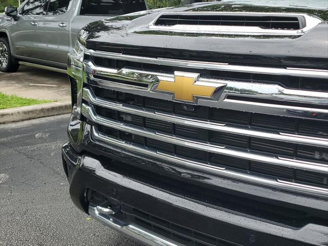 2024 Chevrolet Silverado 2500HD 4WD Crew Cab Standard Bed High Country