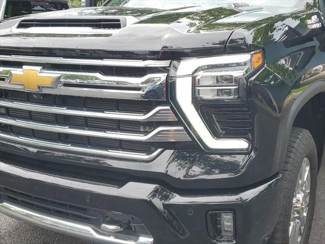 2024 Chevrolet Silverado 2500HD 4WD Crew Cab Standard Bed High Country