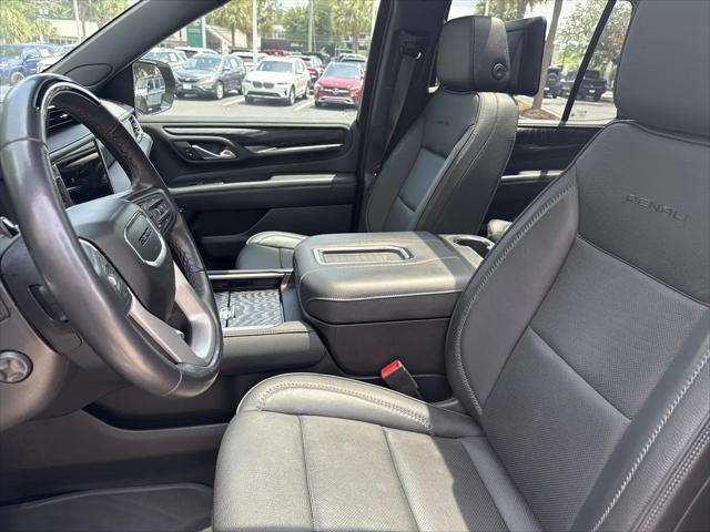 2023 GMC Yukon 4WD Denali