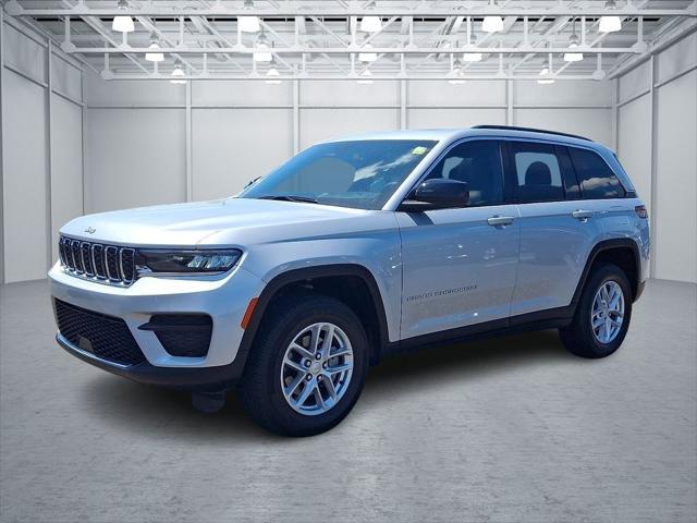 2025 Jeep Grand Cherokee Laredo X 4x4 2025 Jeep Grand Cherokee Laredo X 4x4