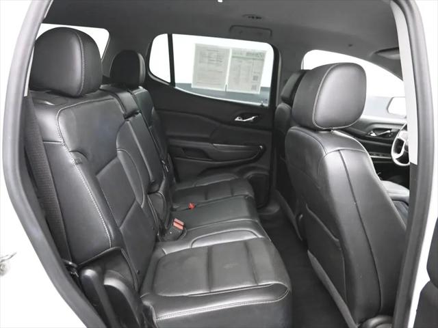 2023 GMC Acadia AWD SLT