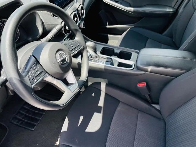 2024 Nissan Sentra SV Xtronic CVT