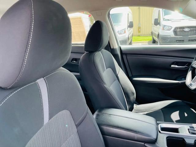 2024 Nissan Sentra SV Xtronic CVT