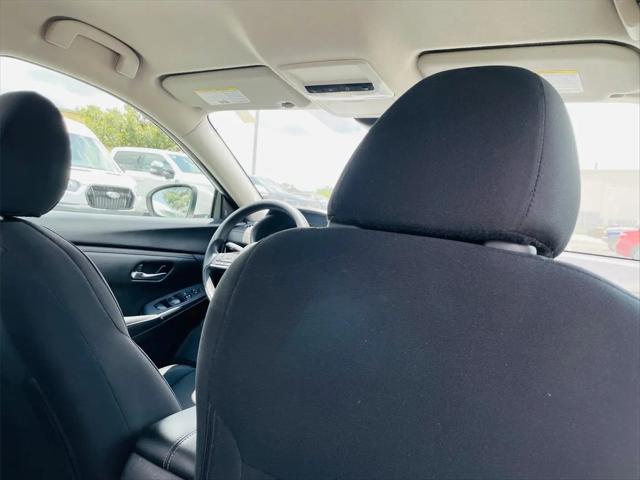 2024 Nissan Sentra SV Xtronic CVT