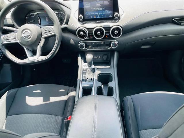 2024 Nissan Sentra SV Xtronic CVT