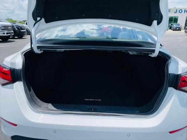 2024 Nissan Sentra SV Xtronic CVT
