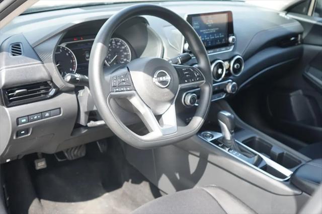 2024 Nissan Sentra SV Xtronic CVT