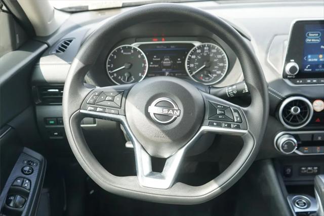 2024 Nissan Sentra SV Xtronic CVT