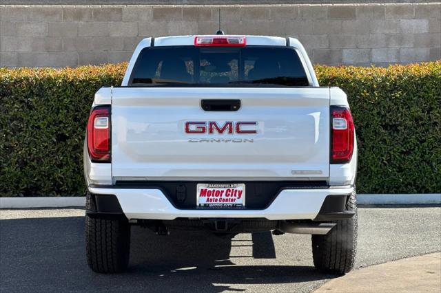 2024 GMC Canyon 2WD Elevation