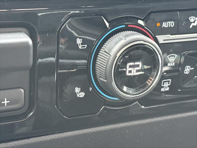 2023 Chevrolet Silverado 1500 4WD Crew Cab Short Bed RST