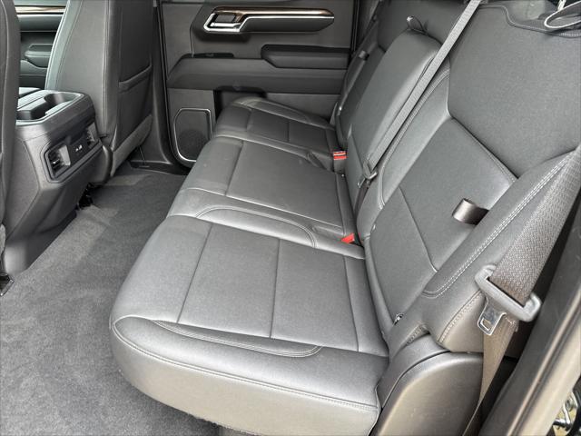 2023 Chevrolet Silverado 1500 4WD Crew Cab Short Bed RST