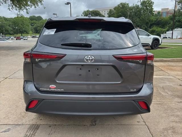 2025 Toyota Highlander XLE