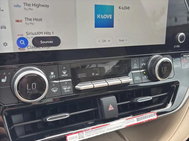 2025 Toyota Highlander XLE