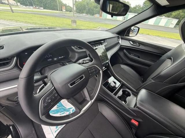 2024 Jeep Grand Cherokee L Altitude X 4x4