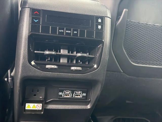 2024 Jeep Grand Cherokee L Altitude X 4x4