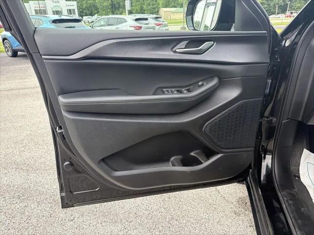 2024 Jeep Grand Cherokee L Altitude X 4x4