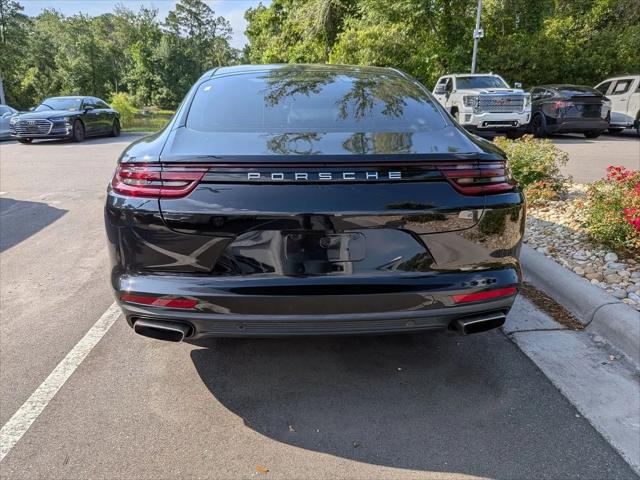 2020 Porsche Panamera Panamera