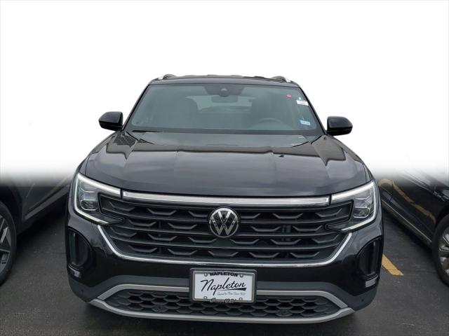 2025 Volkswagen Atlas Cross Sport 2.0T SE w/Technology