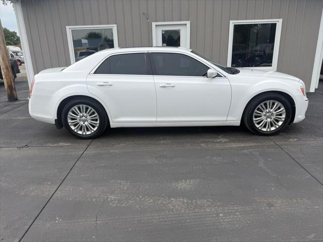 2013 Chrysler 300 Motown
