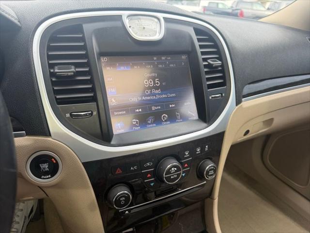 2013 Chrysler 300 Motown