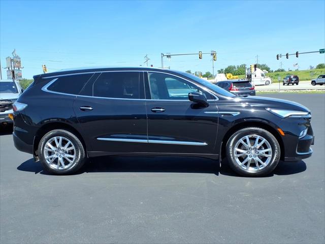 2023 Buick Enclave Essence FWD