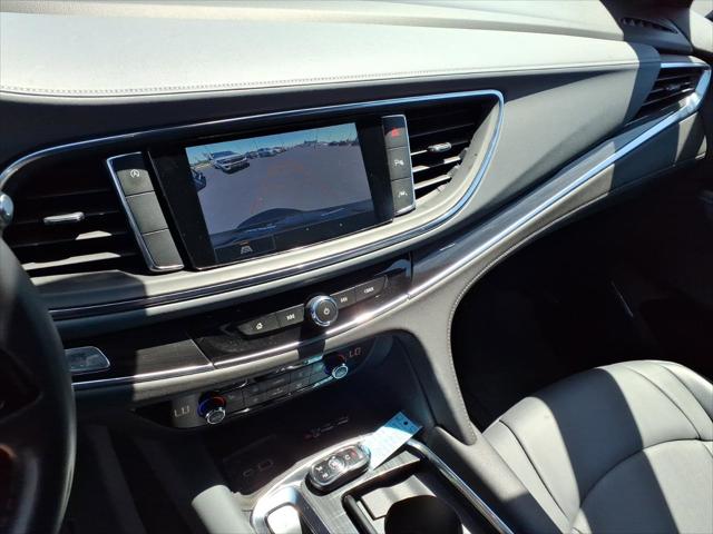 2023 Buick Enclave Essence FWD