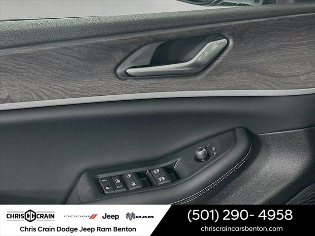 2026 Jeep Grand Cherokee L Altitude 4x2