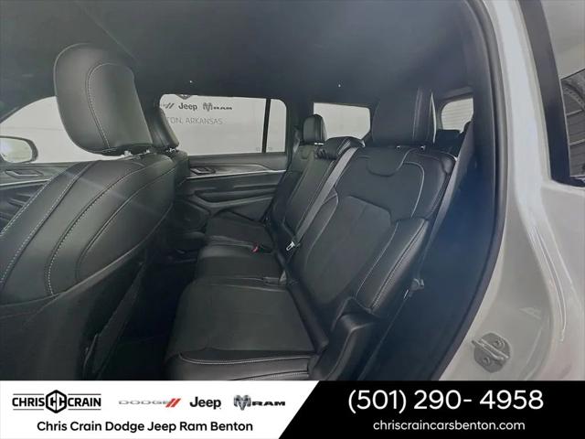 2026 Jeep Grand Cherokee L Altitude 4x2