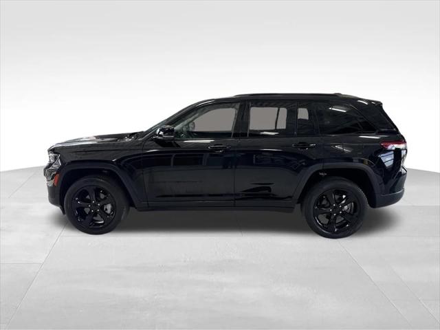 2023 Jeep Grand Cherokee Limited 4x4 2023 Jeep Grand Cherokee Limited 4x4